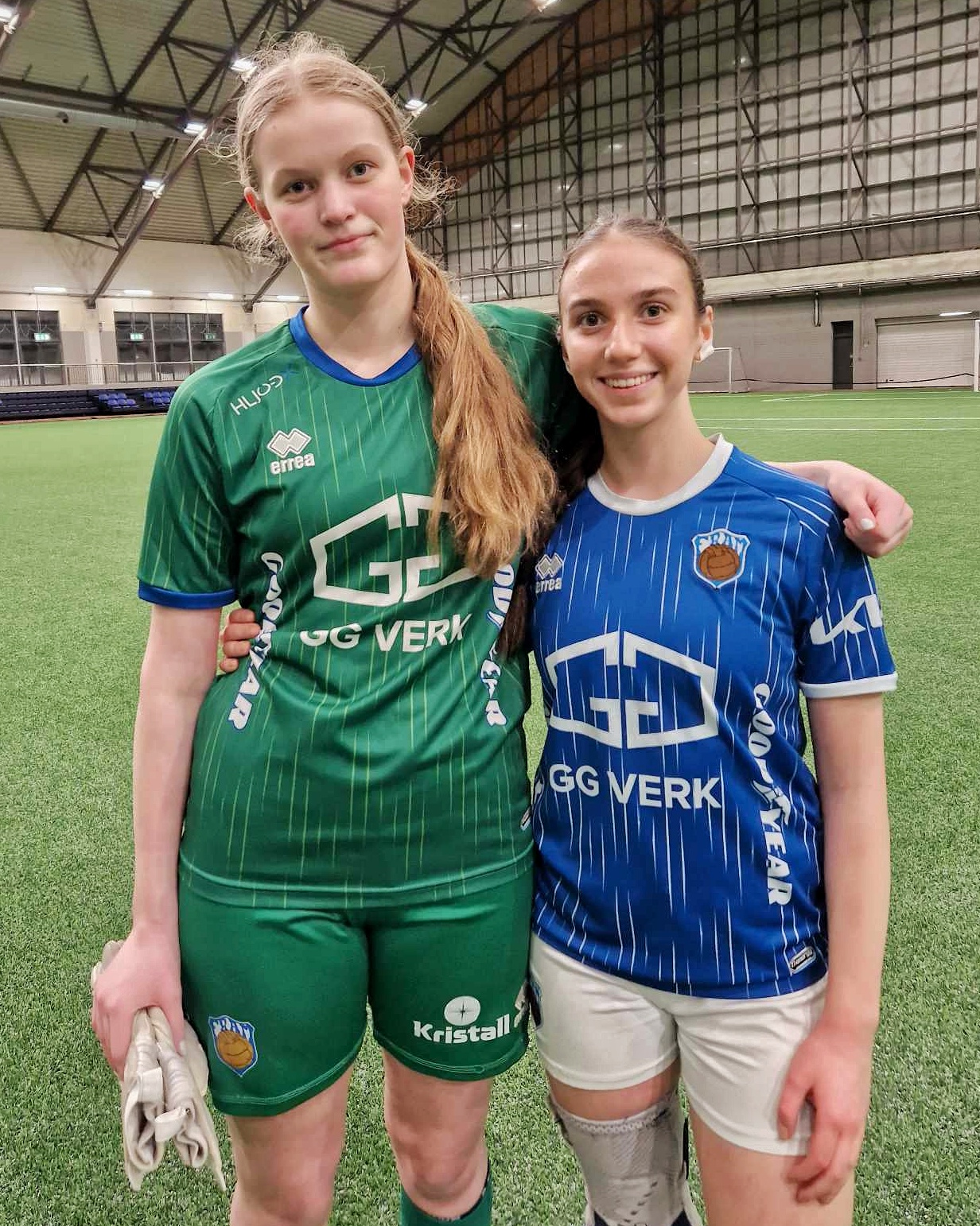 Victoria Rutt Bjartey og Viktoria Rut léku sína fyrstu leiki með meistaraflokki - Fram