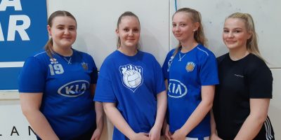 Stelpur U16 maí 2020 vefur