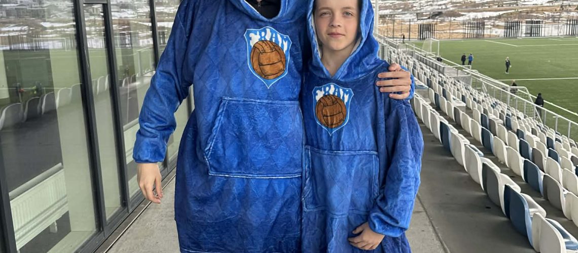 dc4a459c-d7e0-4881-99d2-1ef8386a3882