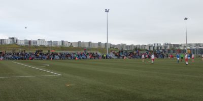 Þétt setið í dalnum vefur